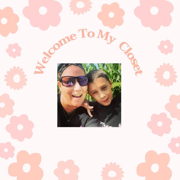 Meet your Posher, Megan - Picture 2 of 6